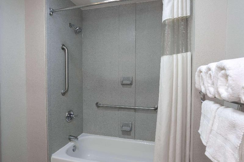 La Quinta Inn & Suites Daphne image