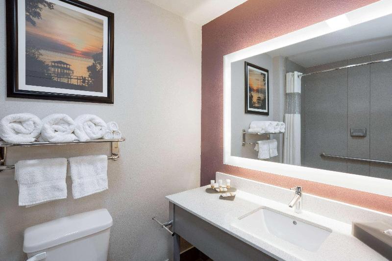La Quinta Inn & Suites Daphne image
