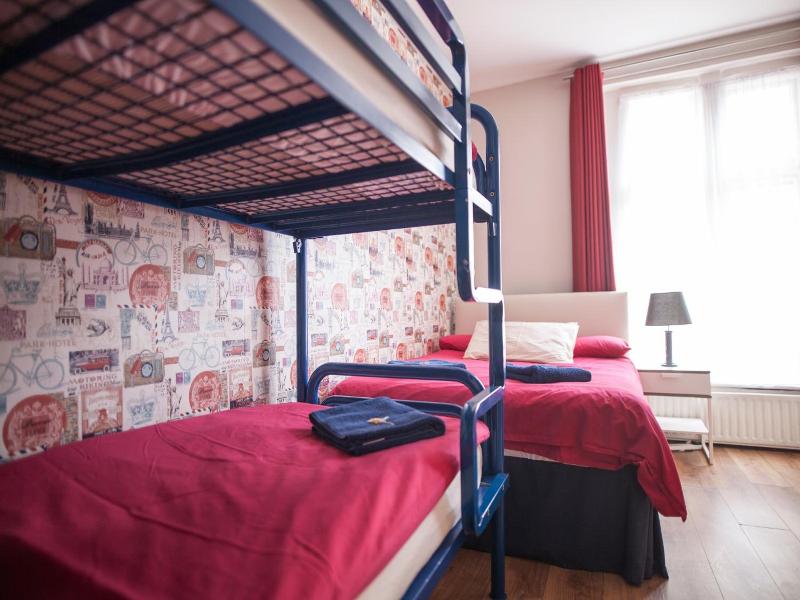 Ashfield House Hostel image