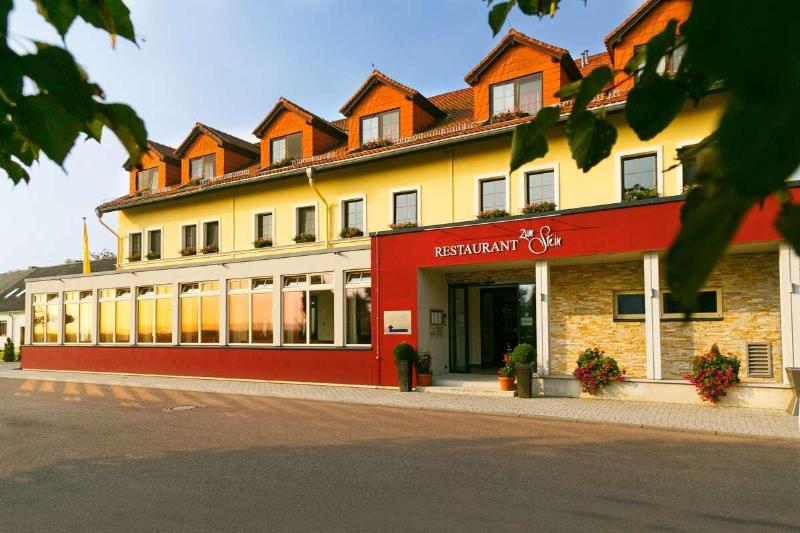 Ringhotel Zum Stein image