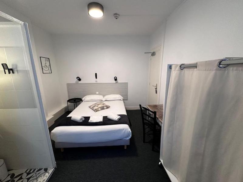Hotel Estran image