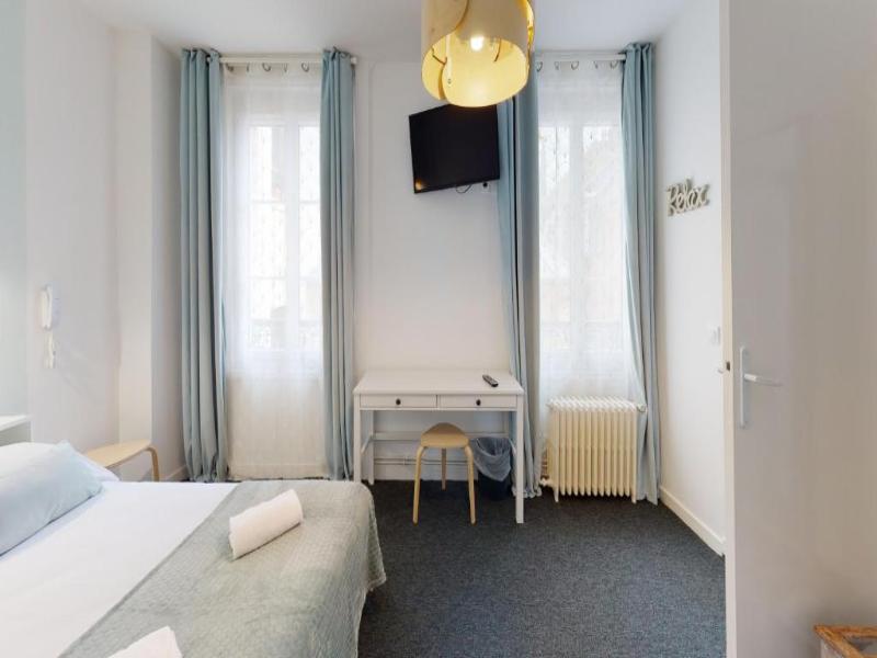 Hotel Estran image