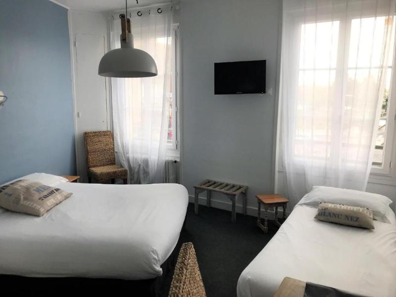 Hotel Estran image