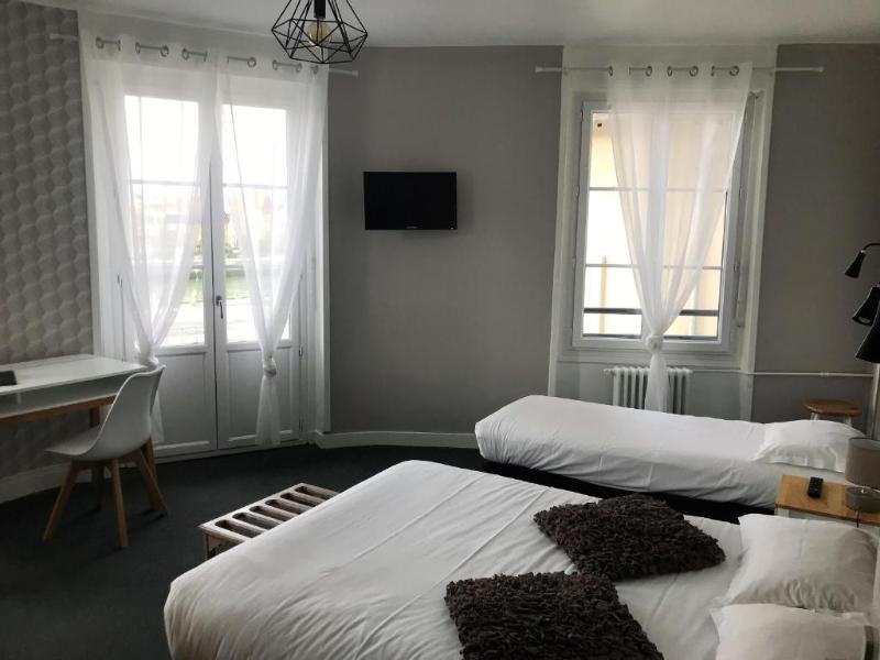 Hotel Estran image