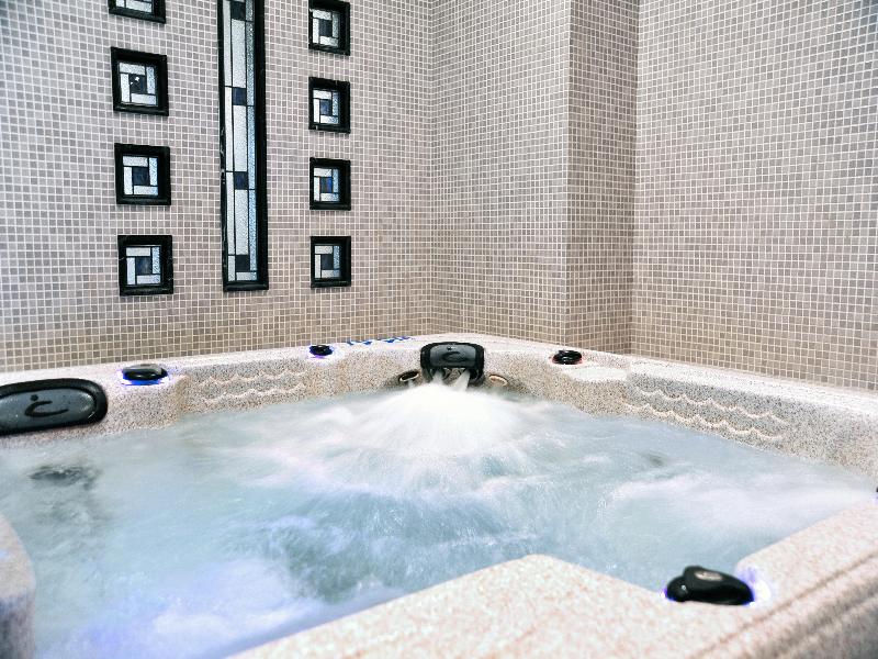Crowne Plaza Al Khobar image