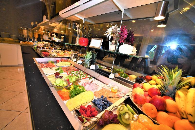 Ascot image