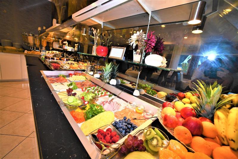 Ascot image