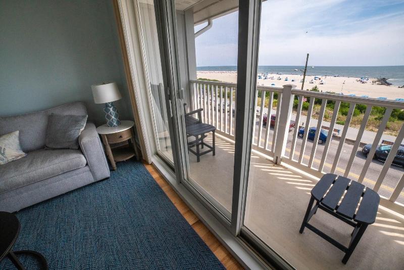 Sandpiper Beach Club image