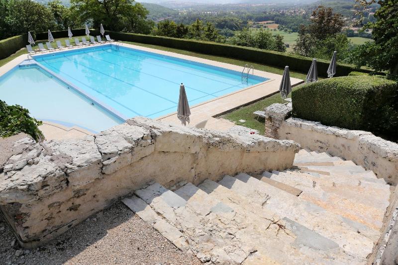 Chateau de Mercues image