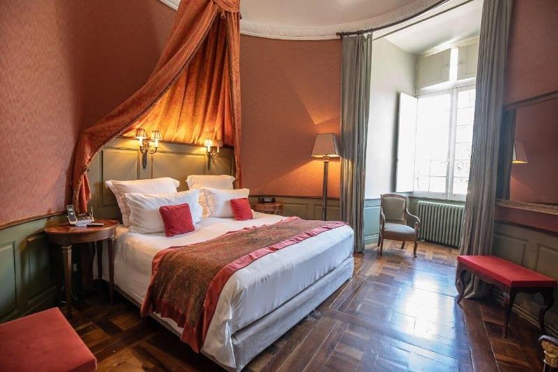 Chateau de Mercues image