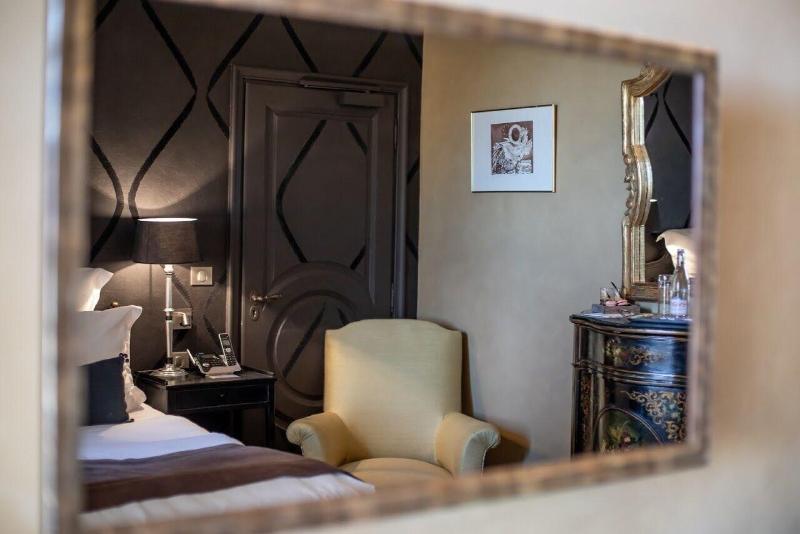 Chateau de Mercues image