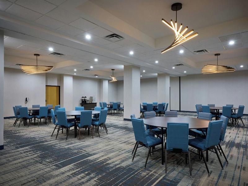 Four Points by Sheraton Englewood