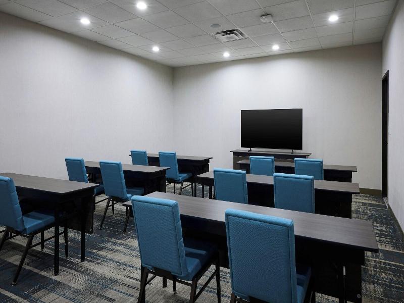 Four Points by Sheraton Englewood