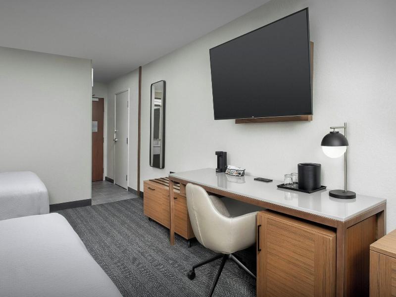 Courtyard Dayton Beavercreek image