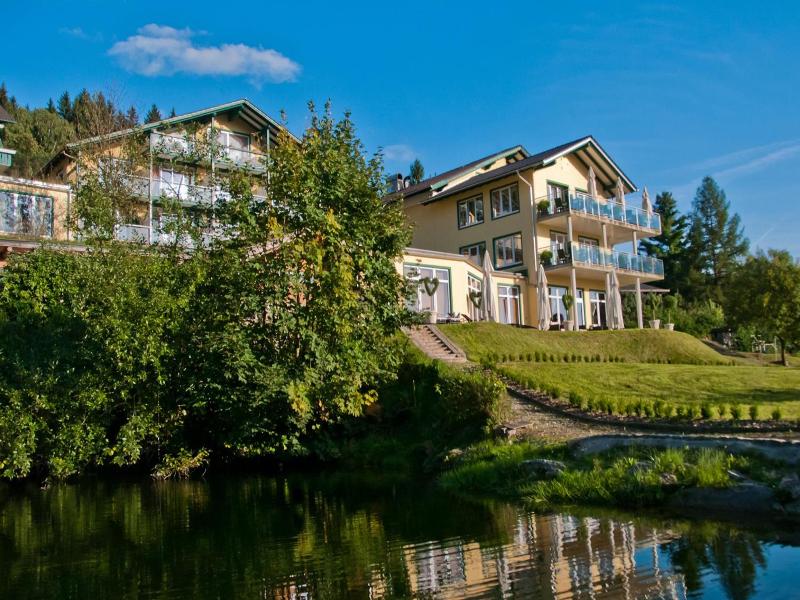 Reblingerhof image