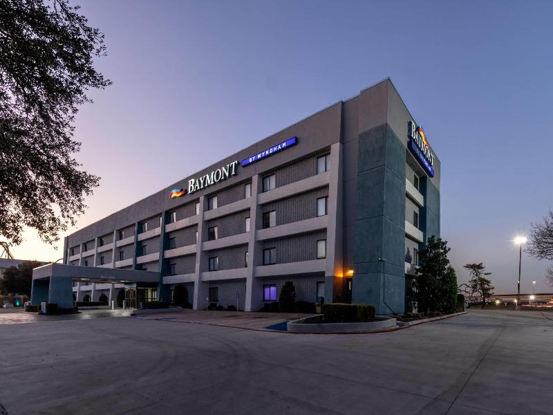 Baymont by Wyndham Arlington At Six Flags Dr image