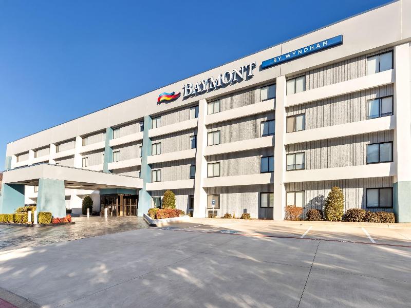 Baymont by Wyndham Arlington At Six Flags Dr image