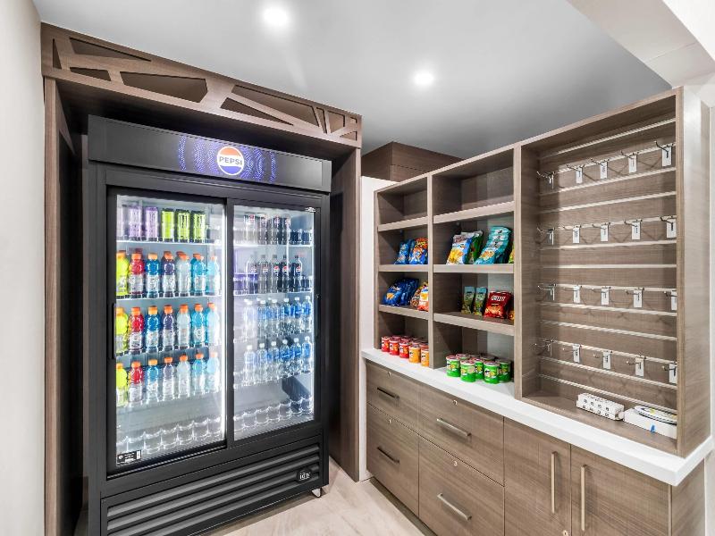 Baymont by Wyndham Arlington At Six Flags Dr image