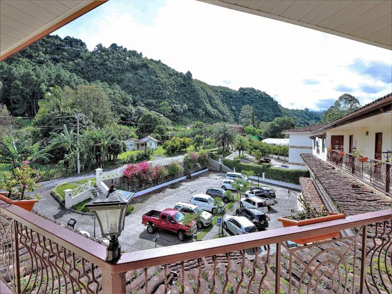 Valle del Rio image