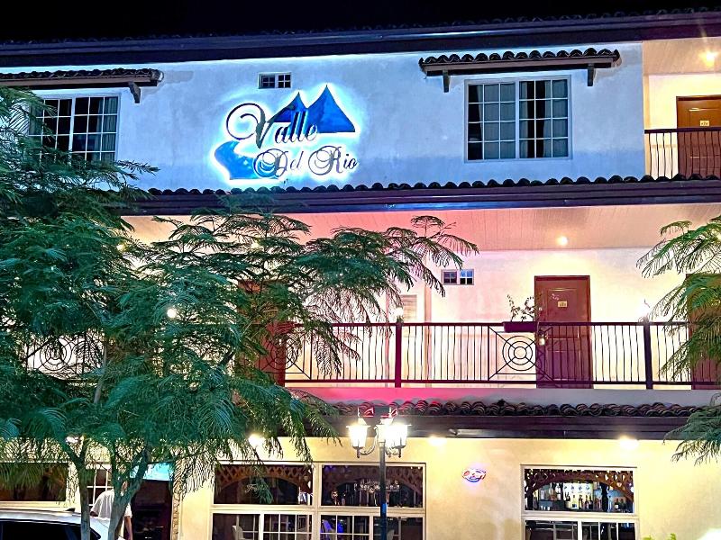 Valle del Rio image