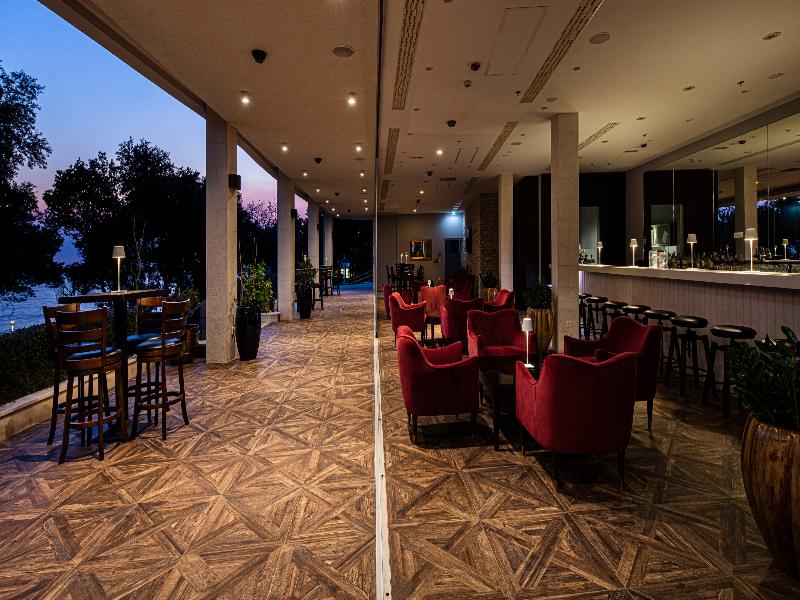 Royal Palm hotel image