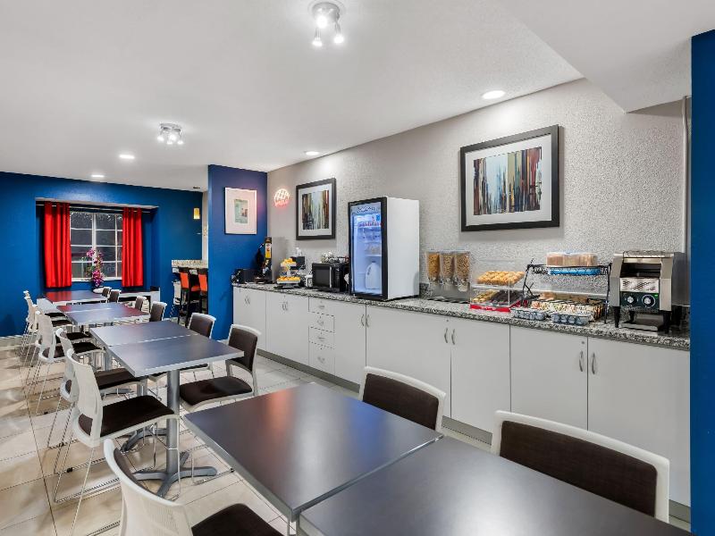Microtel Inn & Suites Greenville By Wyndham image