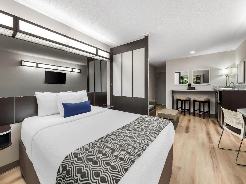 Microtel Inn & Suites Greenville By Wyndham image