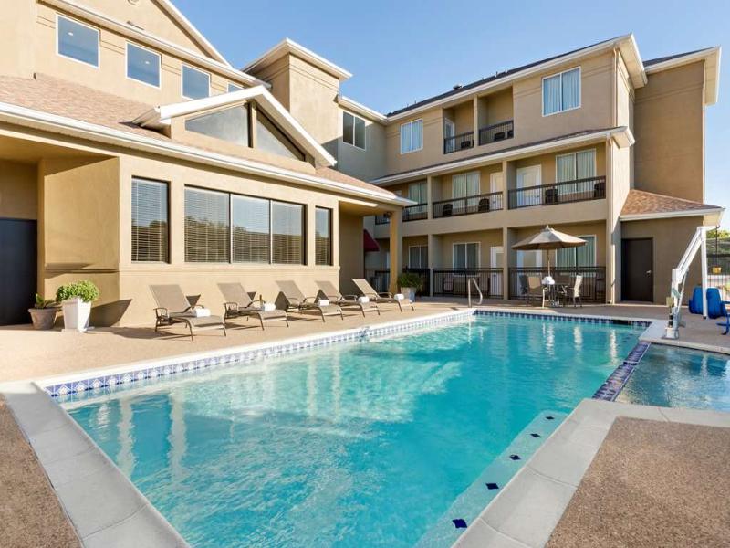 Country Inn & Suites by Radisson, Fort Worth West image
