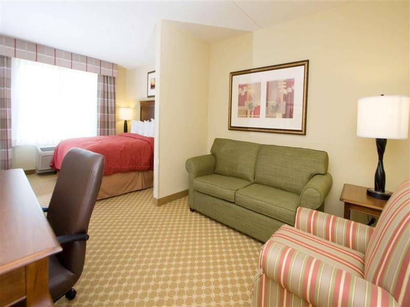 Country Inn & Suites by Radisson Fredericksburg image