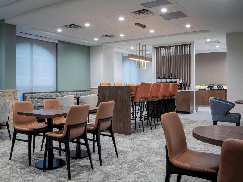 SpringHill Suites Dallas Downtown/West End image