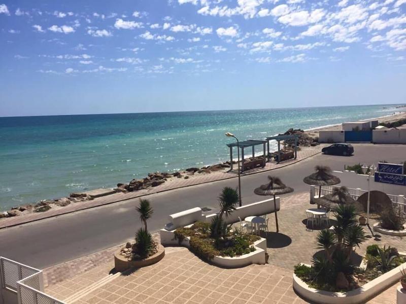 Flamingo Beach image