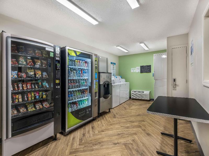 Extended Stay Deluxe Daytona Beach