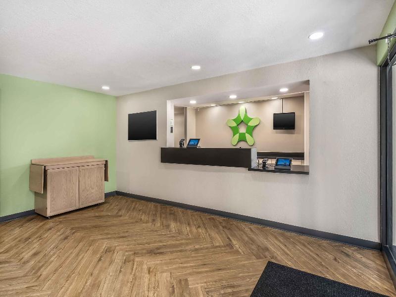 Extended Stay Deluxe Daytona Beach