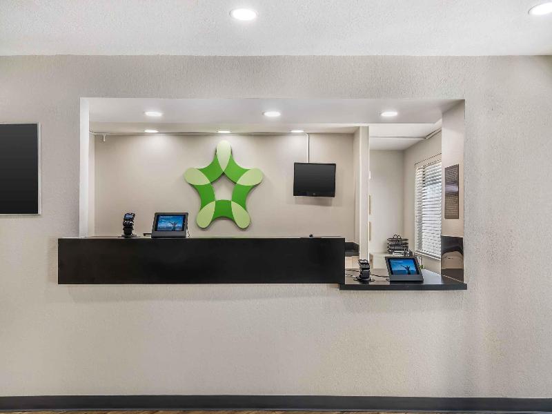 Extended Stay Deluxe Daytona Beach