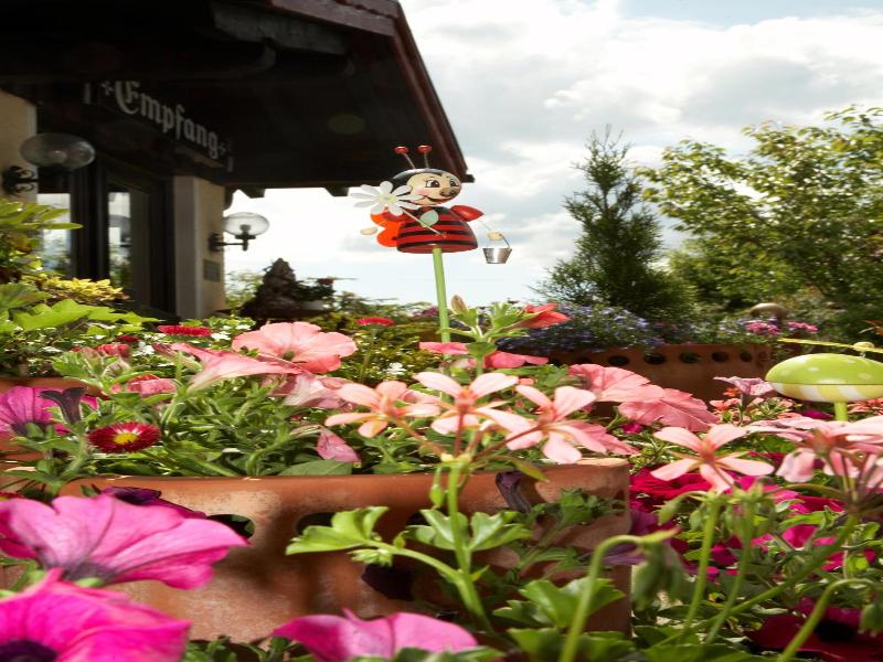 Wellness Und Vitalhotel Bv Hmhof image