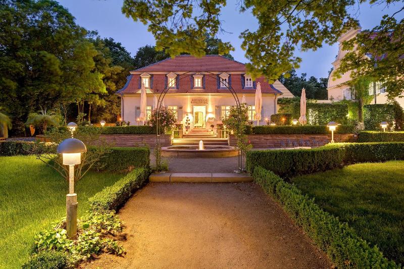 Jagdschloss Kranichstein image
