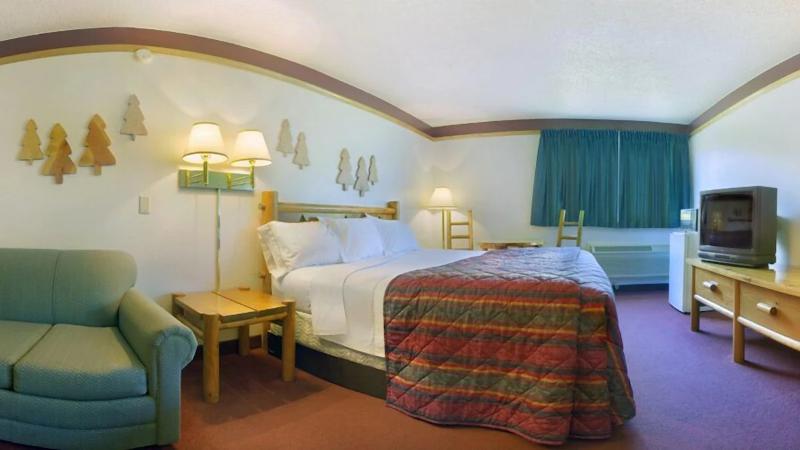 Baymont by Wyndham Proctor photo 16