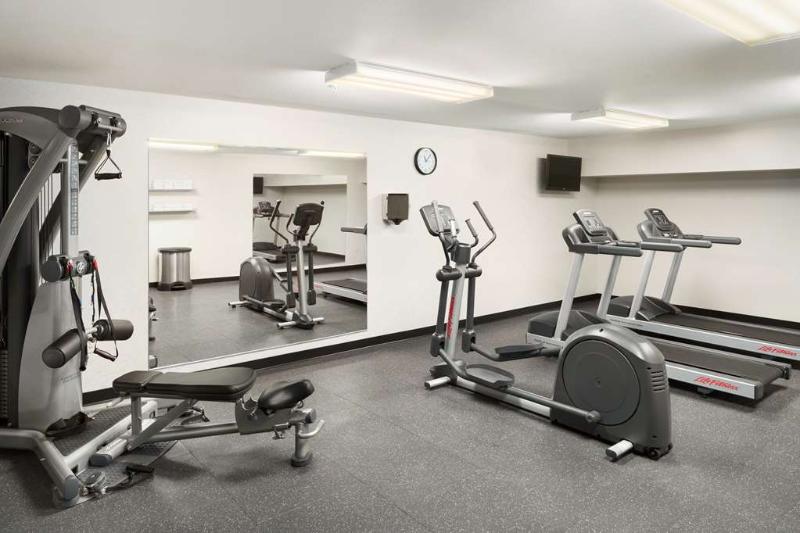 Country Inn & Suites by Radisson, Galena image