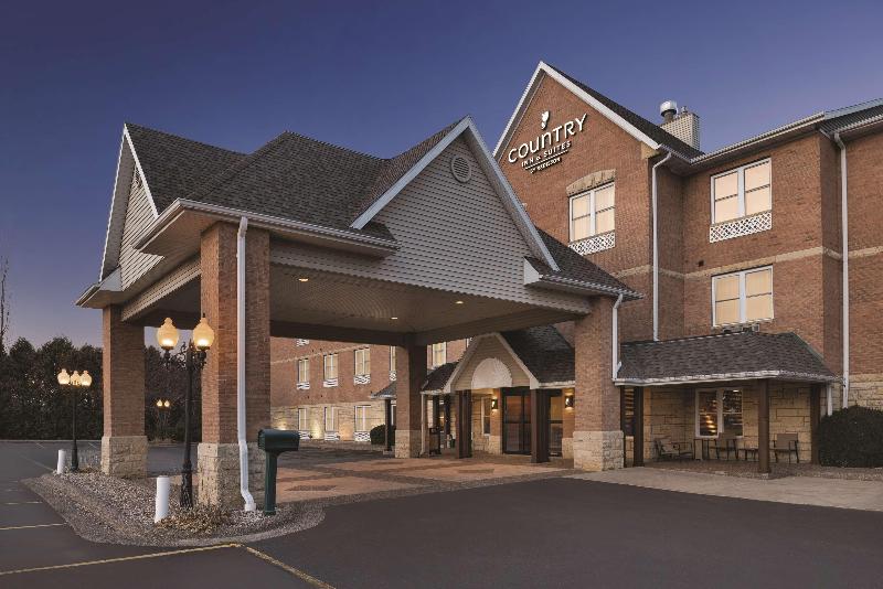 Country Inn & Suites by Radisson, Galena image