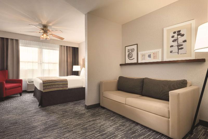 Country Inn & Suites by Radisson, Galena image