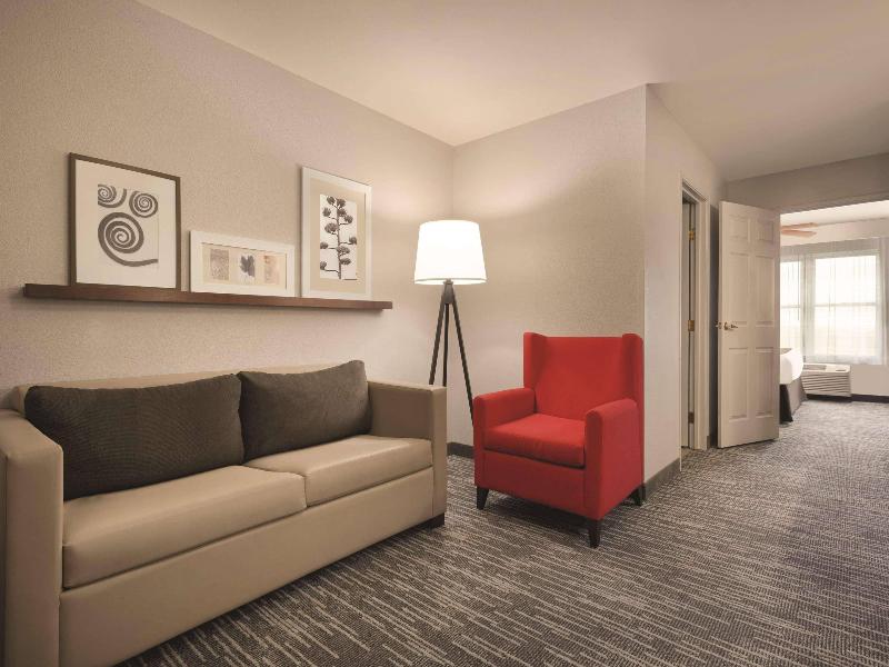 Country Inn & Suites by Radisson, Galena image