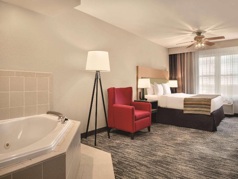 Country Inn & Suites by Radisson, Galena image