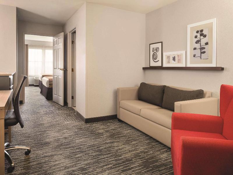 Country Inn & Suites by Radisson, Galena image