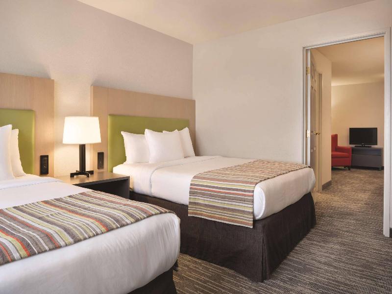 Country Inn & Suites by Radisson, Galena image