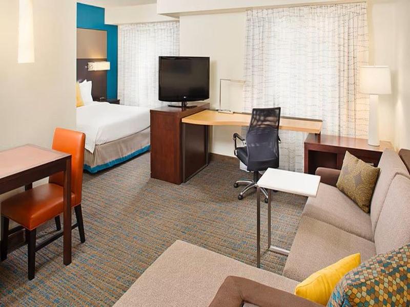 Residence Inn Detroit Livonia image