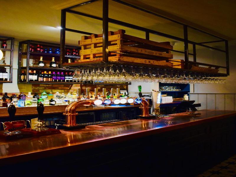 Devonport Hotel image