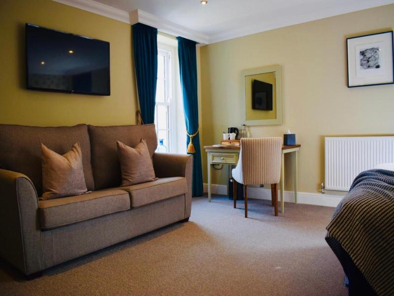 Devonport Hotel image