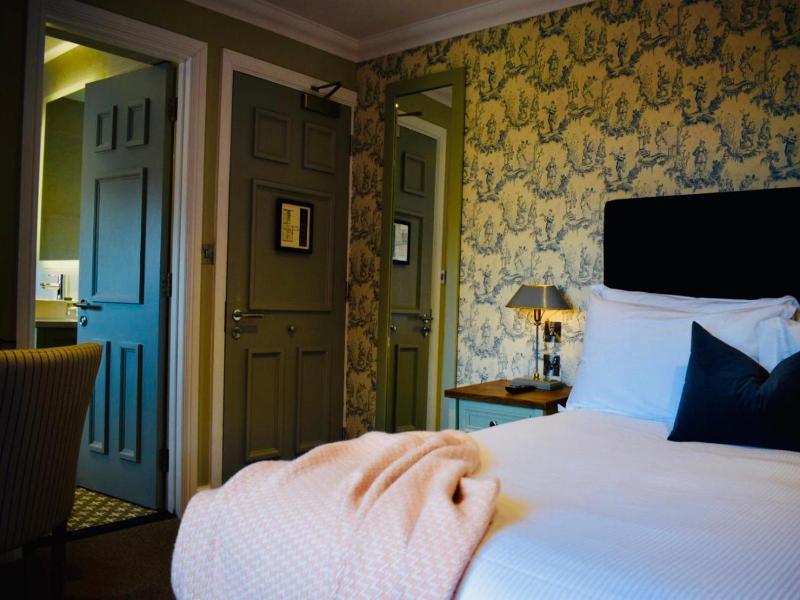 Devonport Hotel image