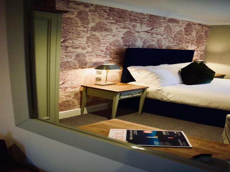 Devonport Hotel image