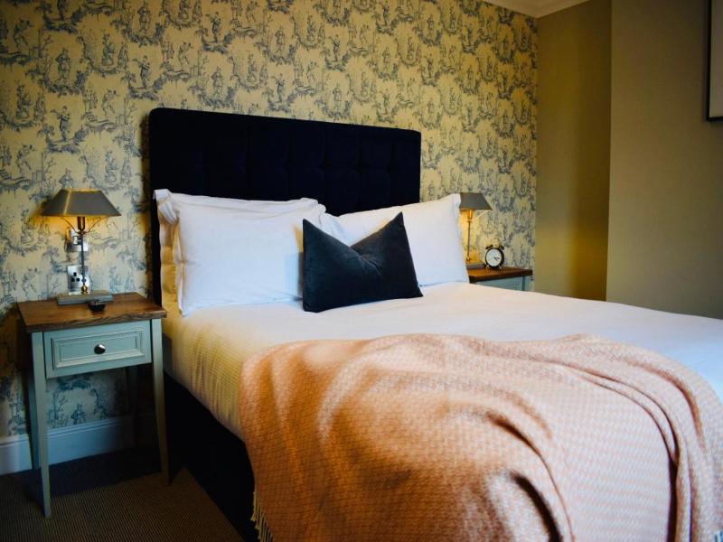 Devonport Hotel image